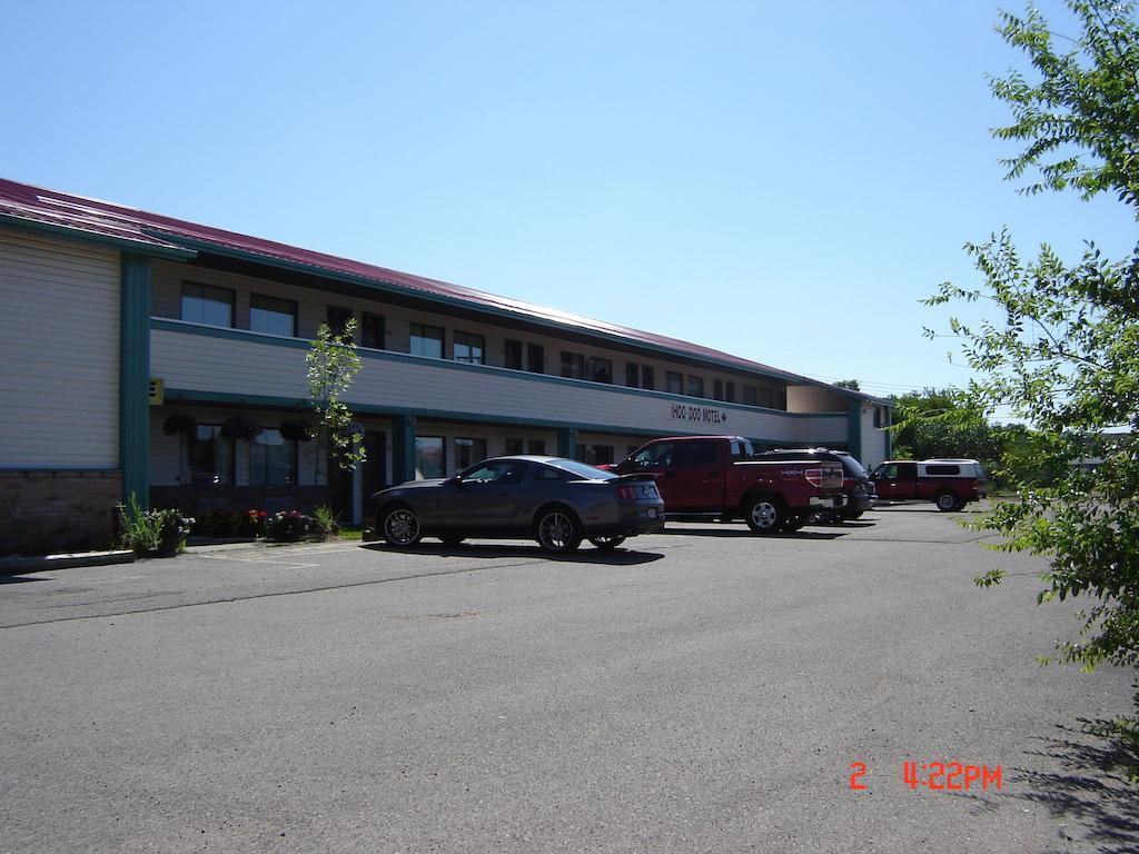 Hoo-Doo Motel Drumheller Exteriör bild